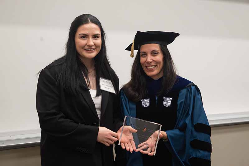 Bridie Hamilton receiving the 2023 Student Leadership Award
